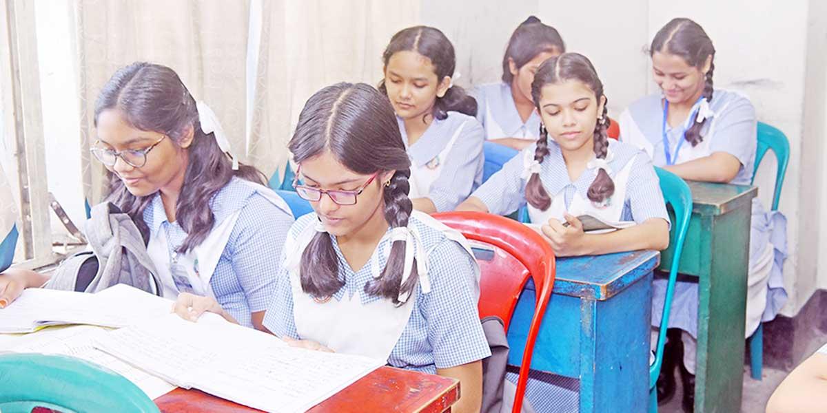 পড়ে পাওয়া গল্পের ৩টি বহুনির্বাচনি প্রশ্ন ও উত্তর, ৮ম পর্ব, অষ্টম শ্রেণির বাংলা