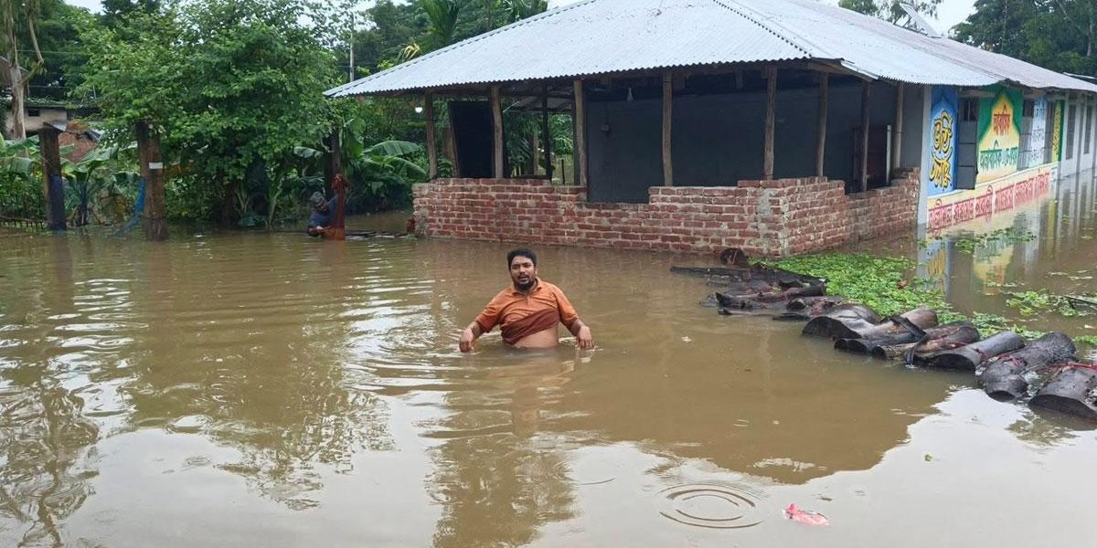পানিবন্দি ৫ শতাধিক পরিবার
