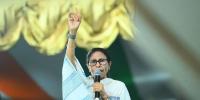 আদালতের রায়ে আইনি সংকটে মমতা