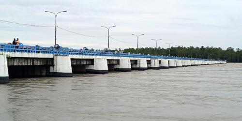 তিস্তার পানি বিপৎসীমার ওপরে, স্বল্পমেয়াদি বন্যার শঙ্কা