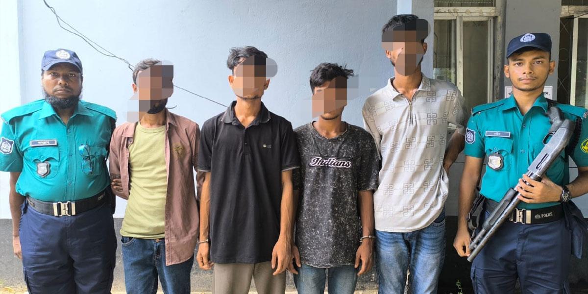 চট্টগ্রামে ইন্টারনেট সেবাদানকারী প্রতিষ্ঠানে হামলা, গ্রেপ্তার ৮