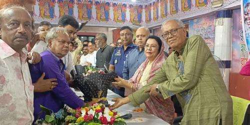 জয়ধ্বনি আর উচ্ছ্বাসে মানিকগঞ্জে জগন্নাথ দেবের রথযাত্রা