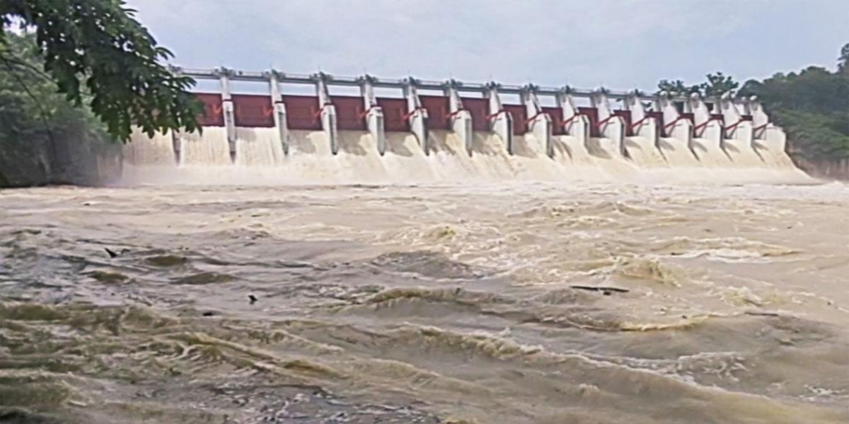 বন্ধ হল কাপ্তাই বাঁধের ১৬টি জলকপাট