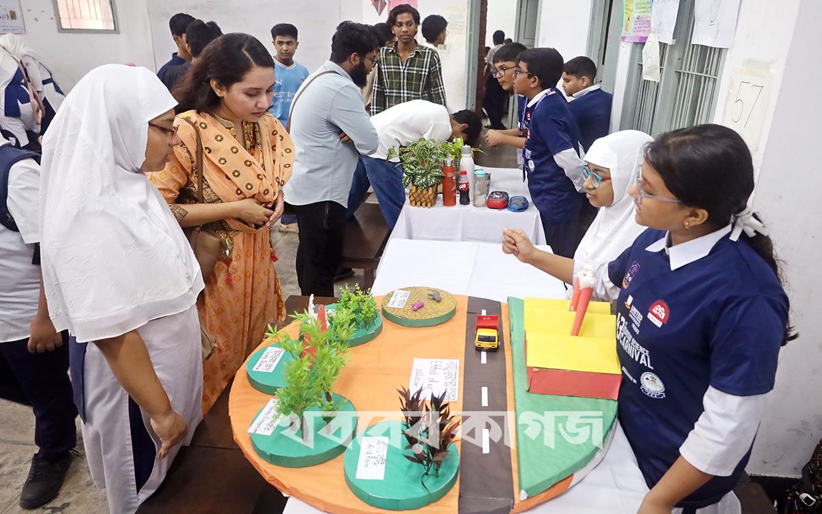 খেলা